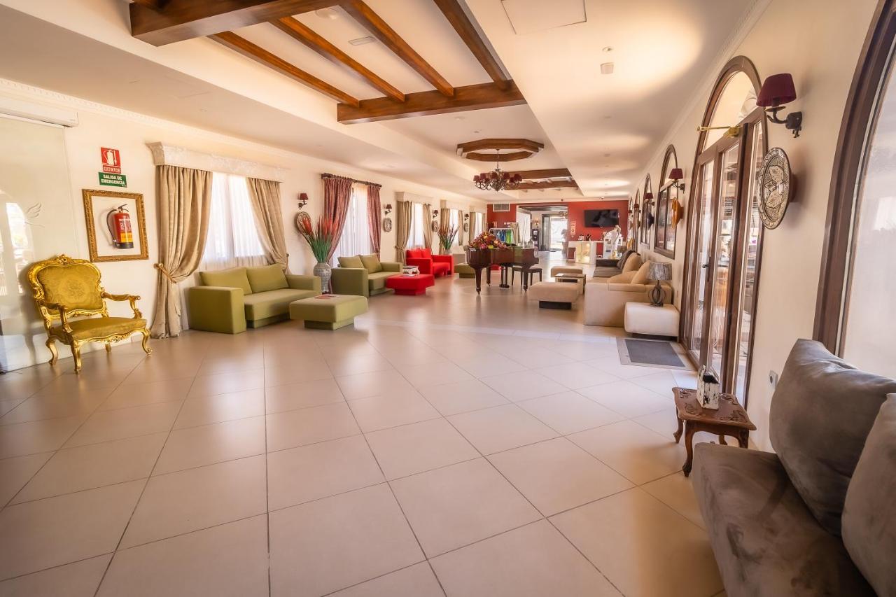 Paloma Blanca Boutique Hotel (Adults Only) Marbella Esterno foto