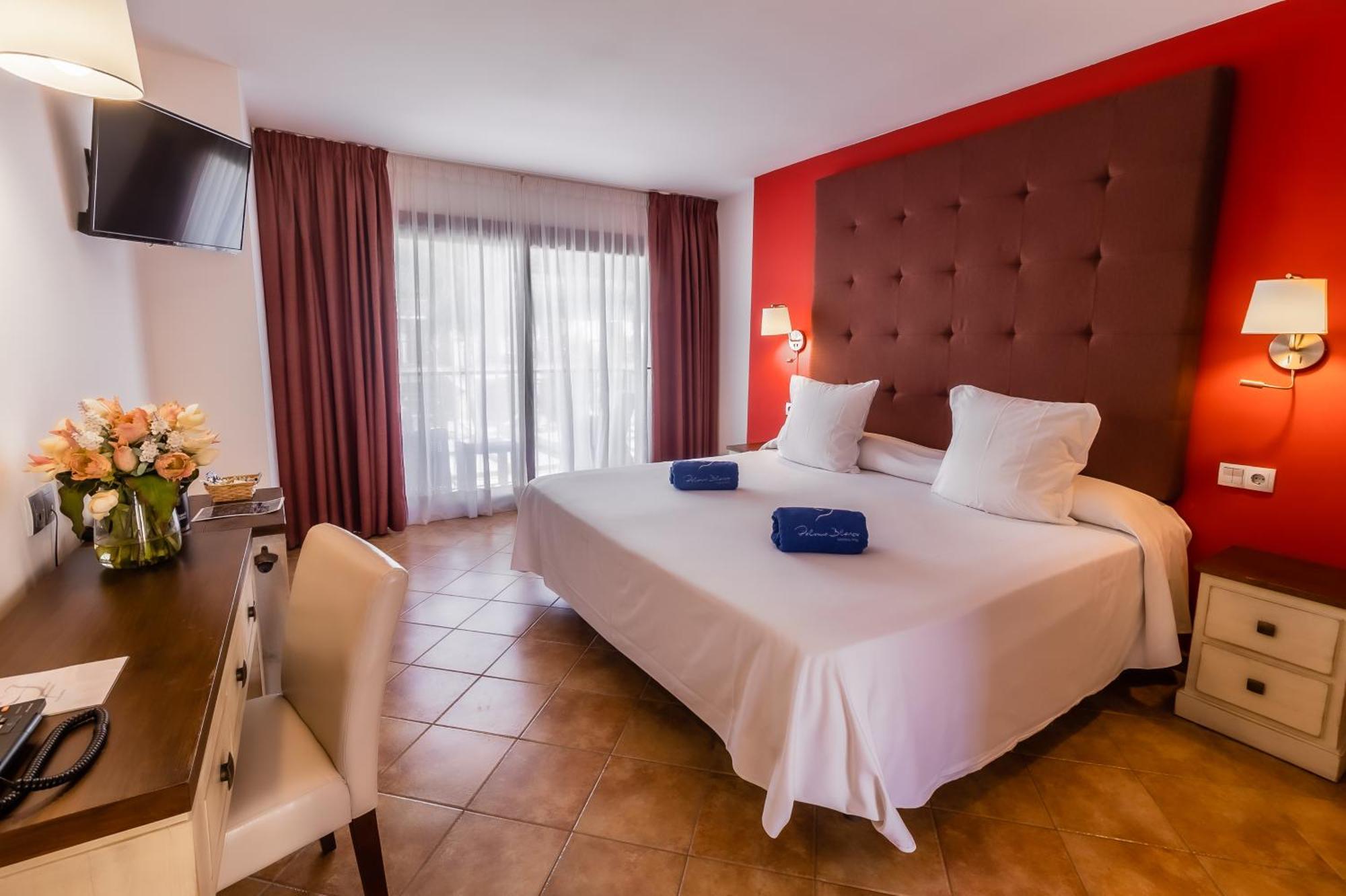 Paloma Blanca Boutique Hotel (Adults Only) Marbella Esterno foto