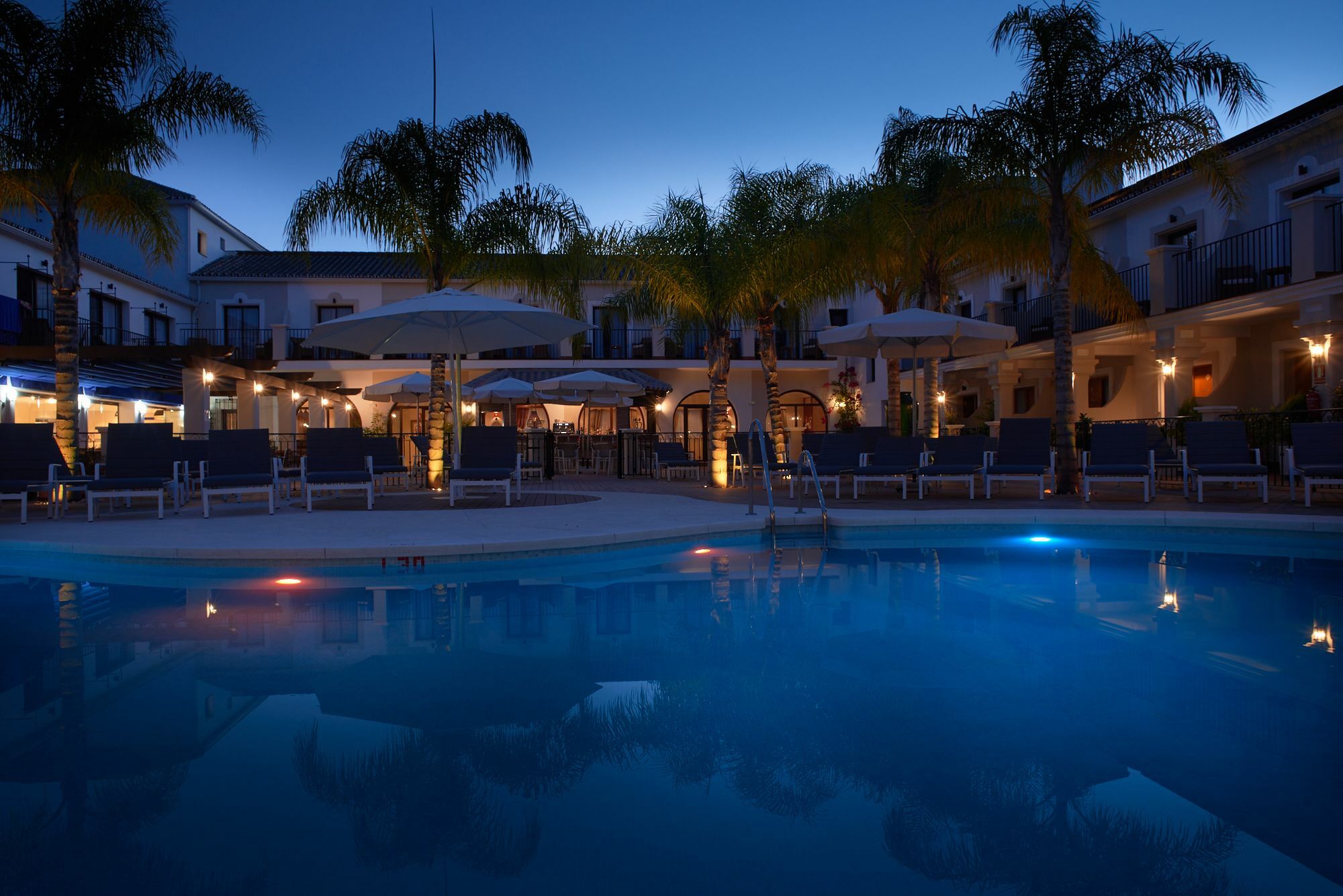 Paloma Blanca Boutique Hotel (Adults Only) Marbella Esterno foto